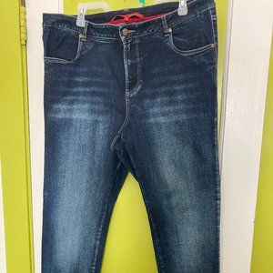 Universal Standard Legacy Seine Jeans, Size 16